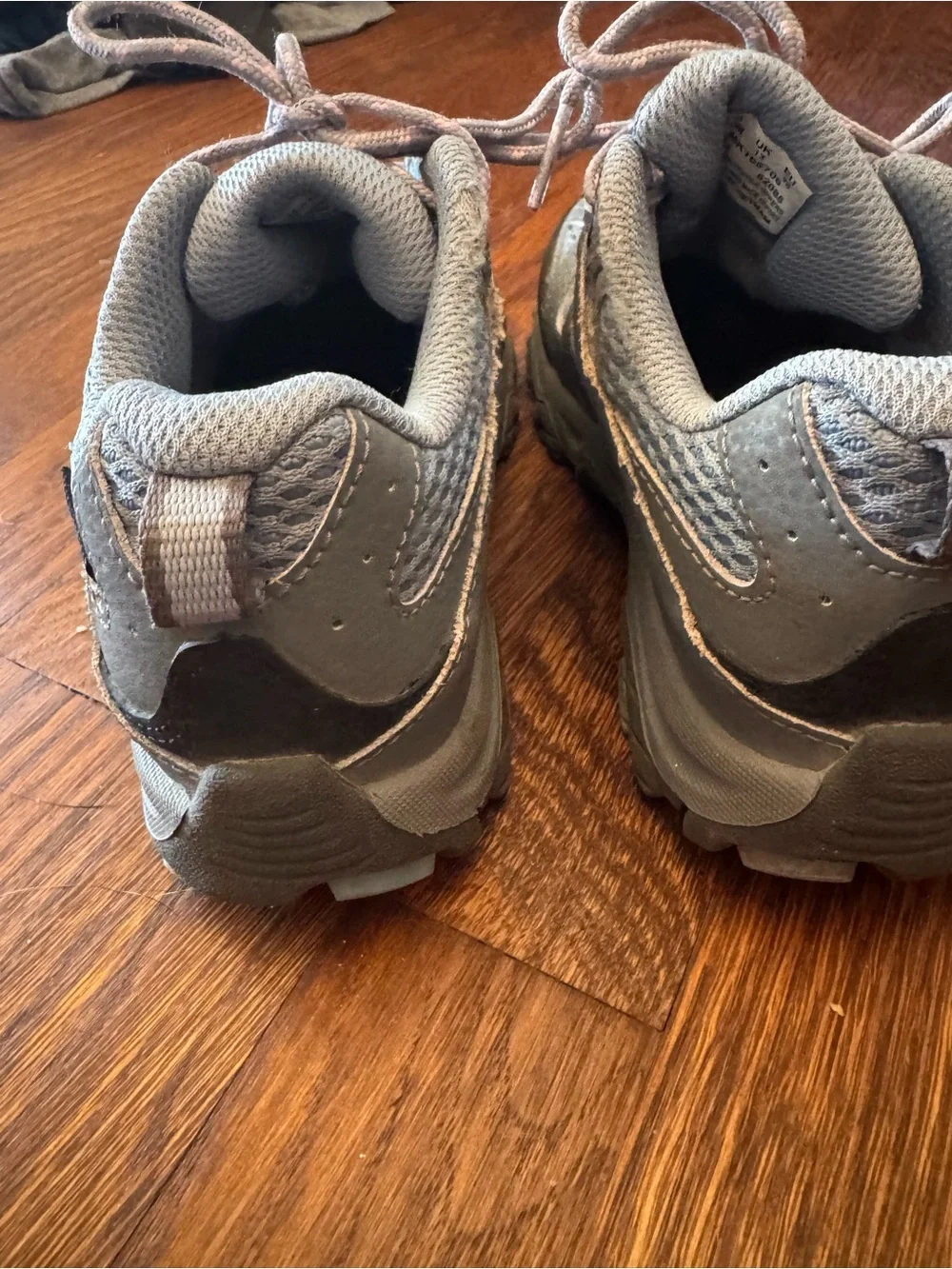 Merrell Kids Gray Trail Sneakers with Pink Accent size 1